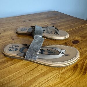 Sorel Ella II Easy Flip Flop Sandals Taupe Gray Leather Criss Cross Size 8